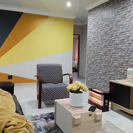 Tshepang Apartments Secunda Room photo