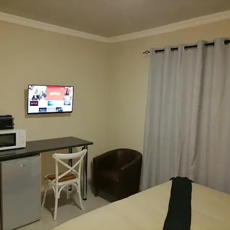 Tshepang Apartments Secunda Room photo